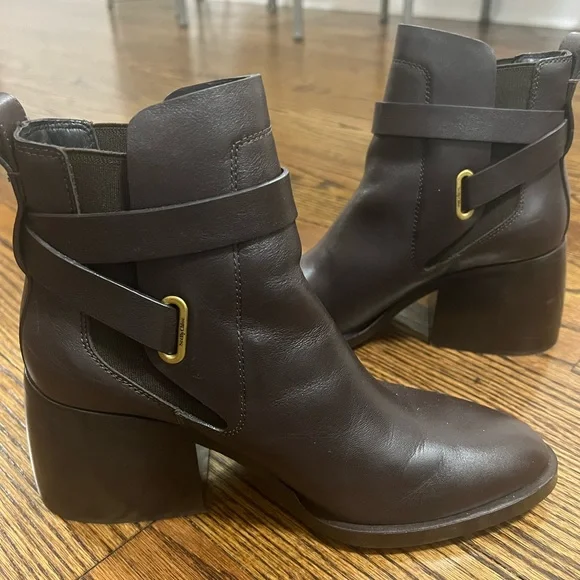 See by Chloé Women's Averi Block Heel Booties- Worn Twice - Picture 5 of 9